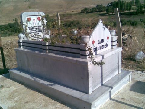 mezarlikresmi.jpg